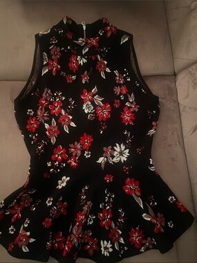 Milly Black Sleeveless Floral Peplum Knit Tank with Red and White Blooms SZ S